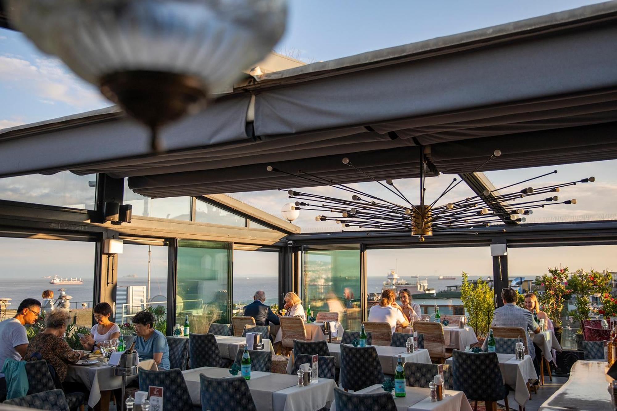 Tria Hotel Istanbul-Special Category Екстериор снимка