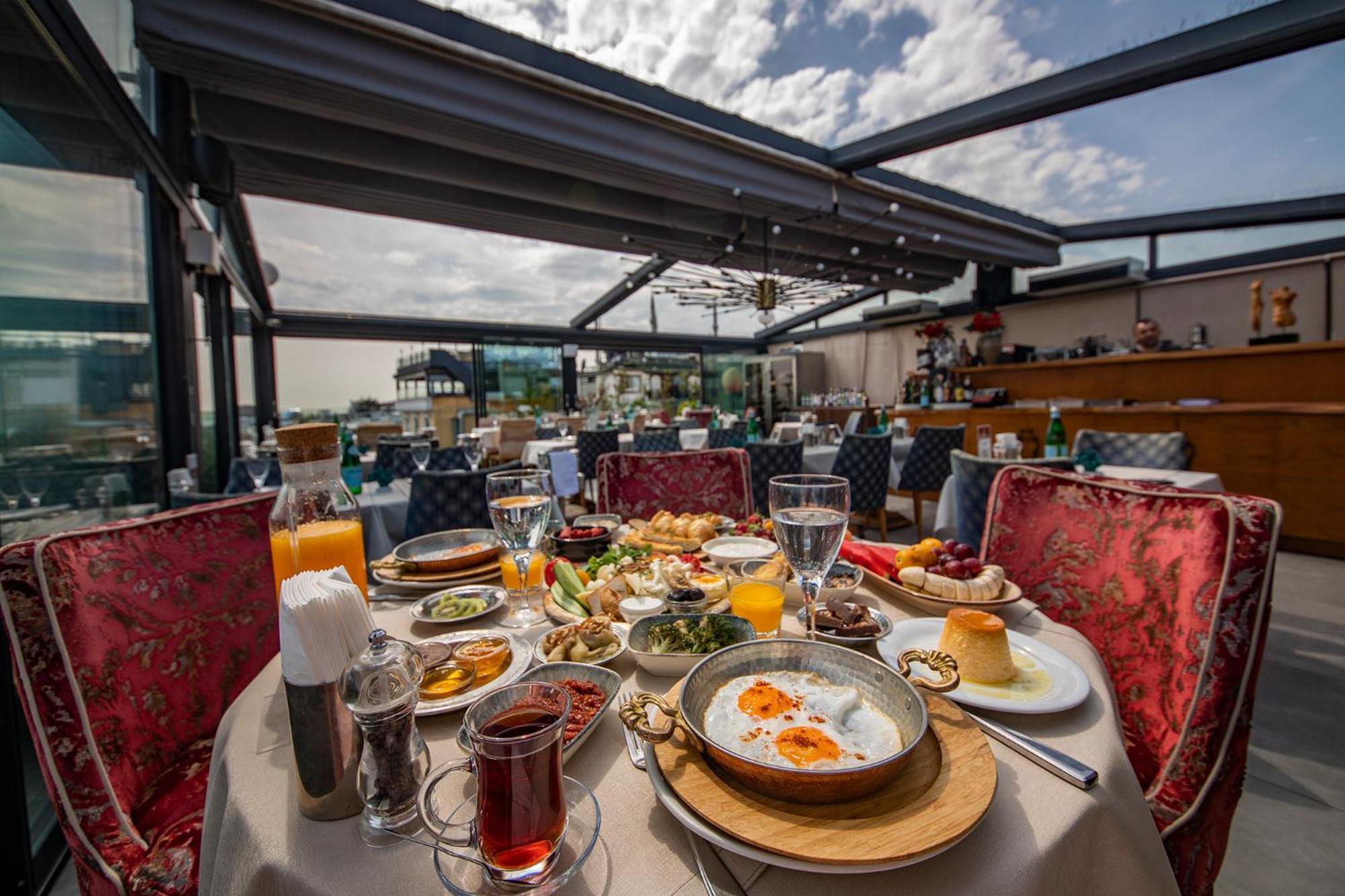 Tria Hotel Istanbul-Special Category Екстериор снимка